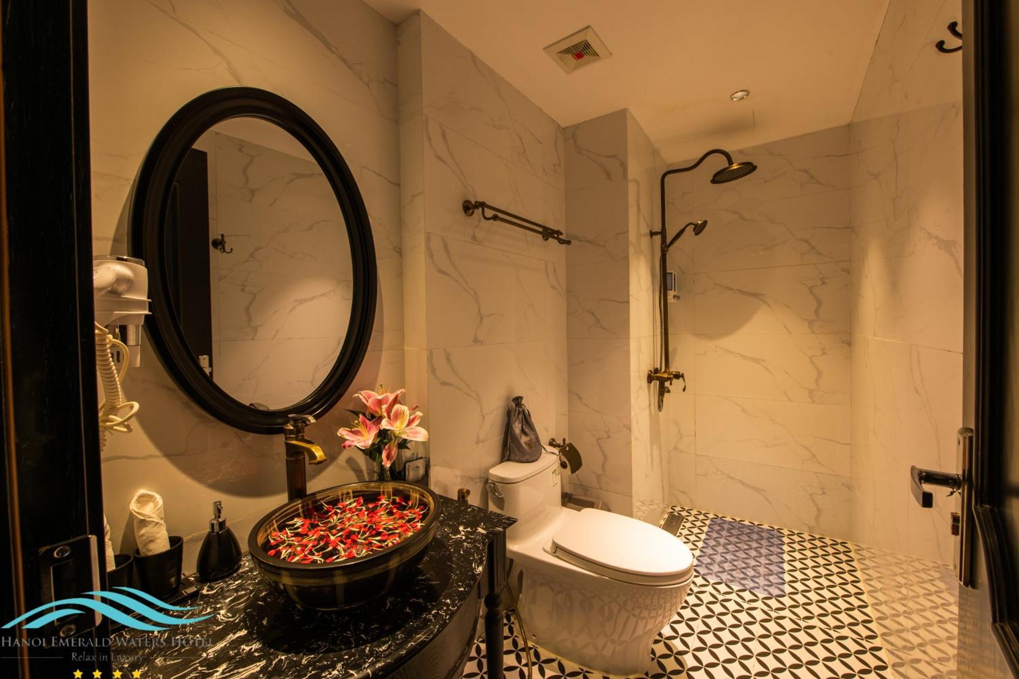 Hanoi Emerald Waters Hotel Valley ภายนอก รูปภาพ