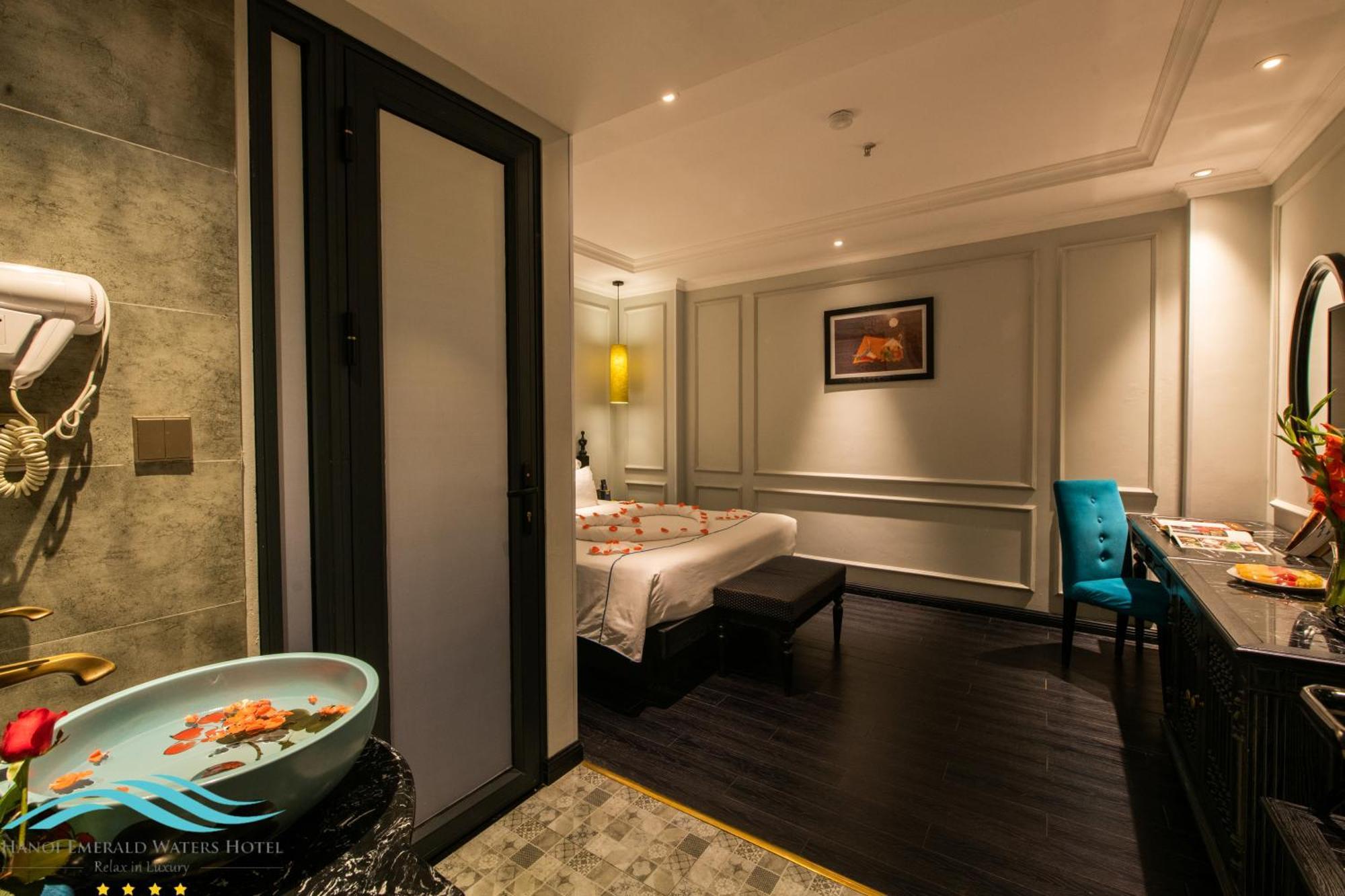 Hanoi Emerald Waters Hotel Valley ภายนอก รูปภาพ